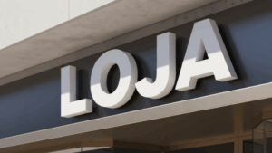 Letra caixa o que é e como esse recurso transforma a fachada da sua empresa